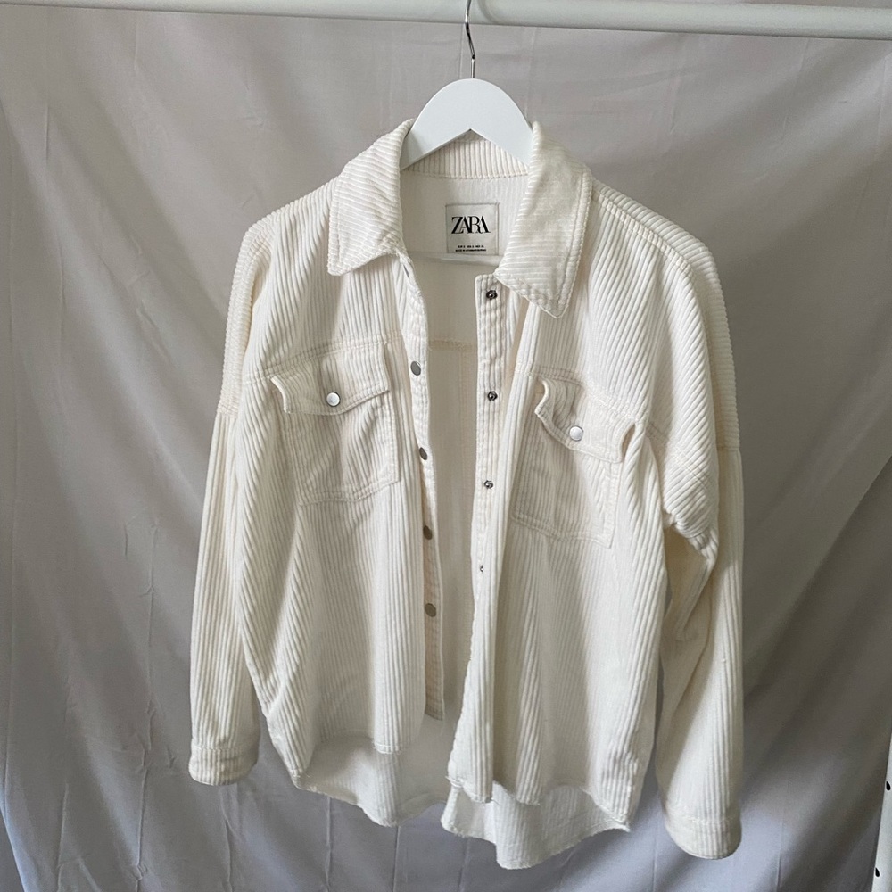 Zara off-white Corduroy Shacket in Small